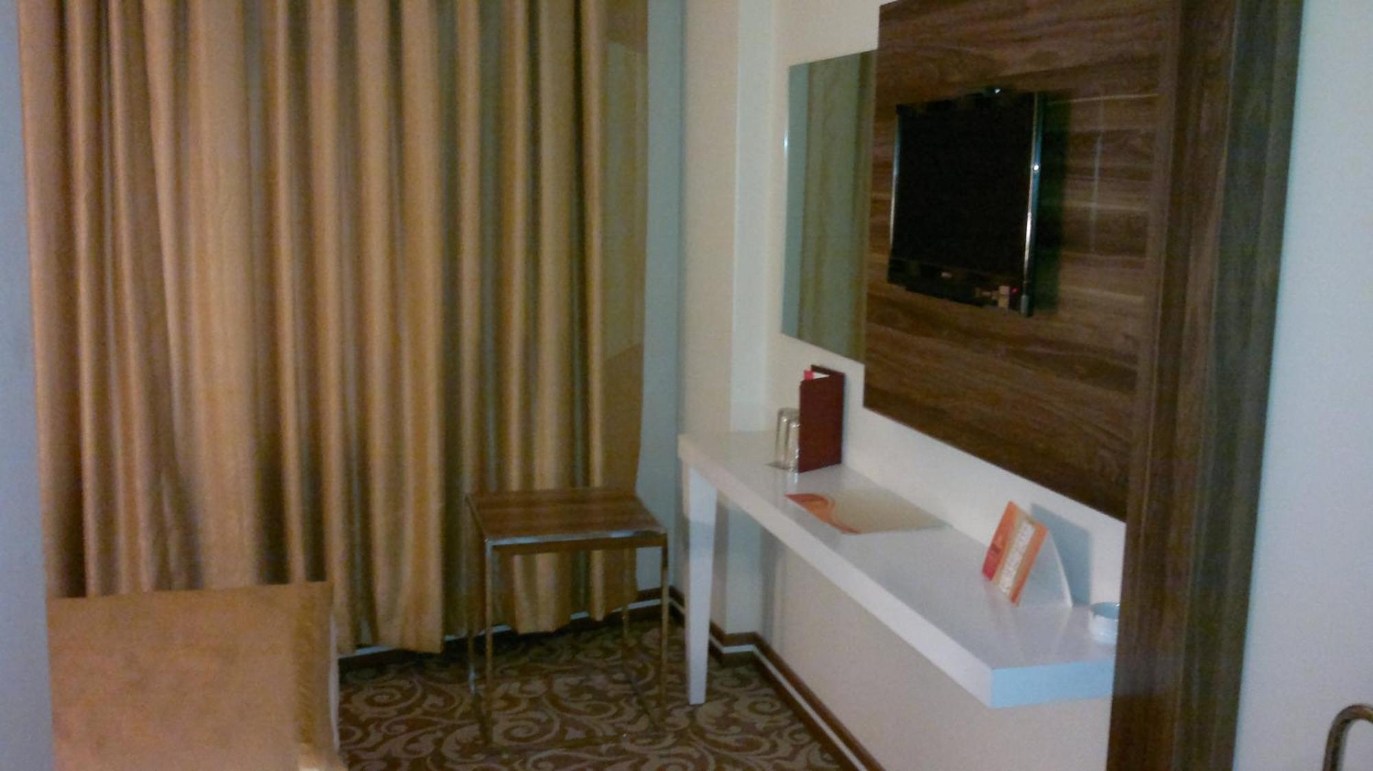 Akşehir Ozpark Hotel מראה חיצוני תמונה