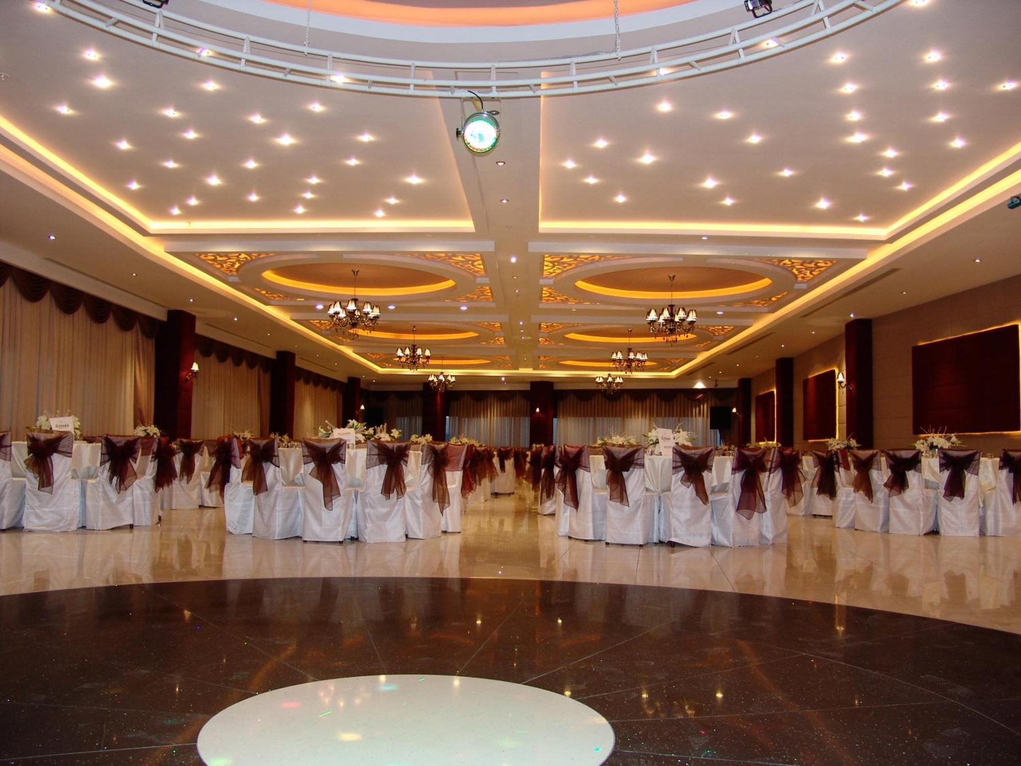 Akşehir Ozpark Hotel מראה חיצוני תמונה