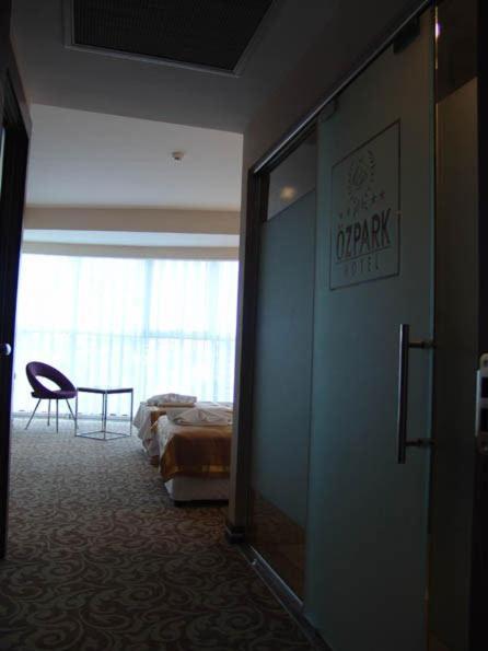 Akşehir Ozpark Hotel מראה חיצוני תמונה