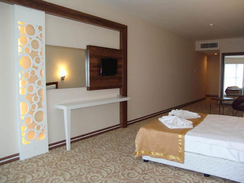 Akşehir Ozpark Hotel מראה חיצוני תמונה