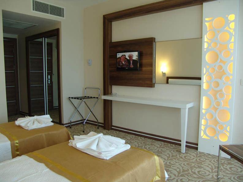 Akşehir Ozpark Hotel חדר תמונה