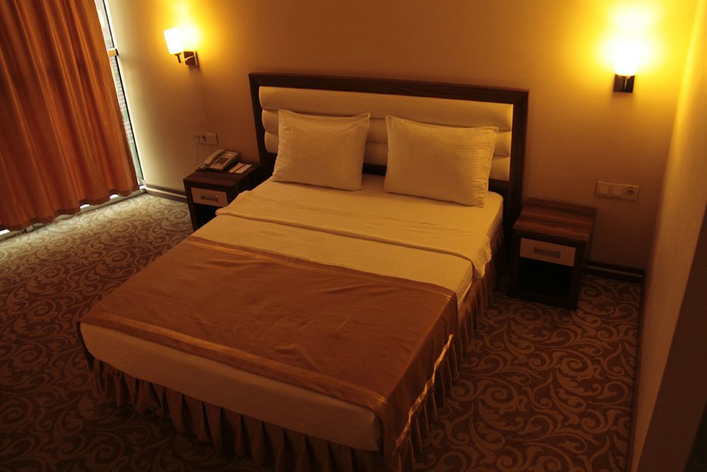 Akşehir Ozpark Hotel מראה חיצוני תמונה