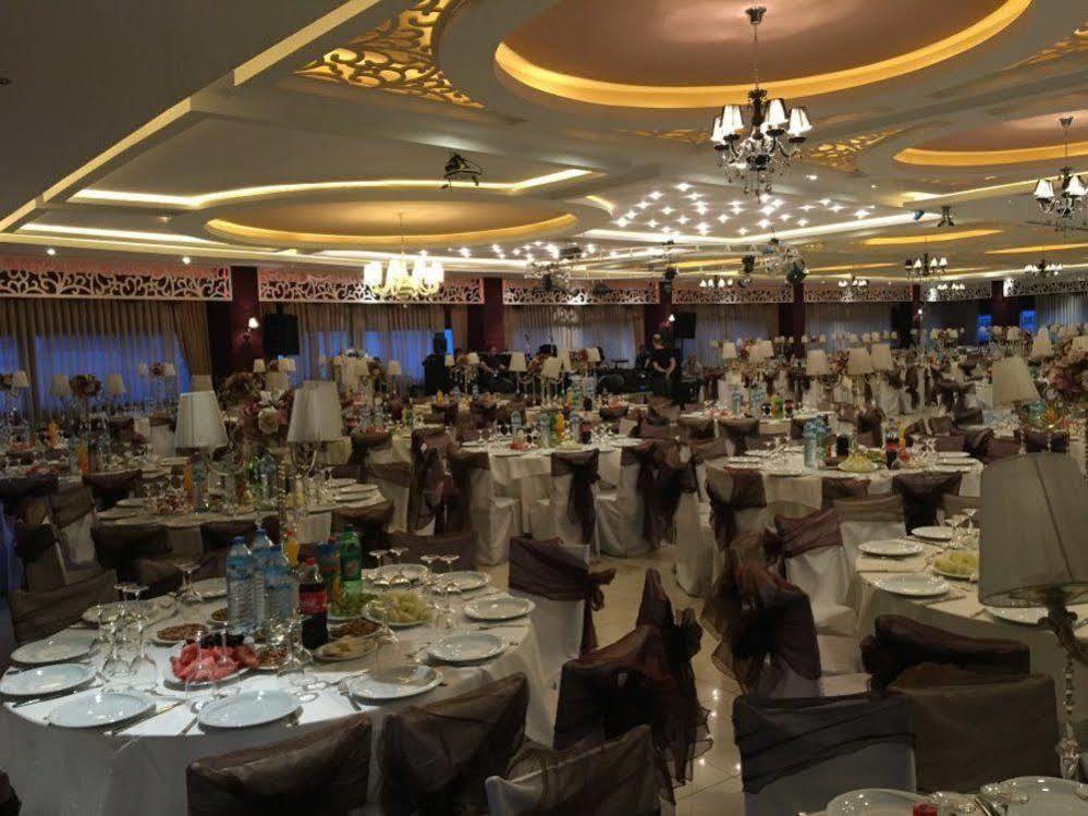 Akşehir Ozpark Hotel מראה חיצוני תמונה